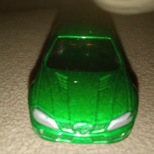 Toy car